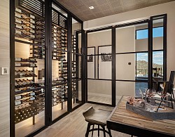 Wine Cabinet/Wine Room